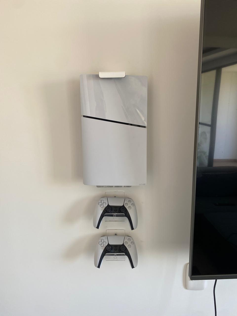 Soporte acrílico PS5 en pared